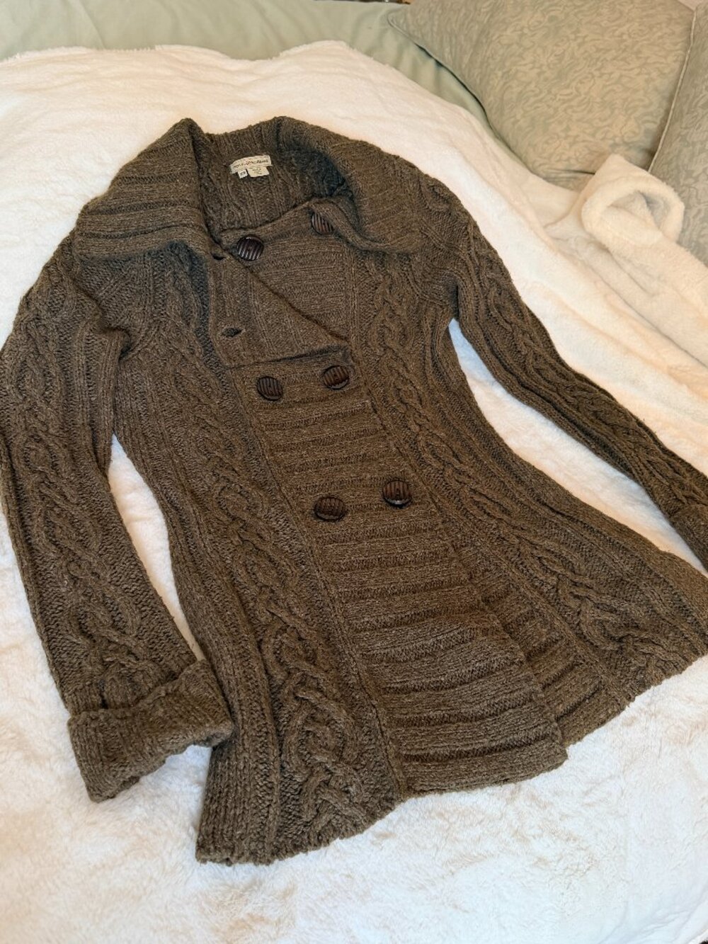Chic Royal Robbins Cable Knit Double Breasted Cardigan Sweater Olive-Brown Small